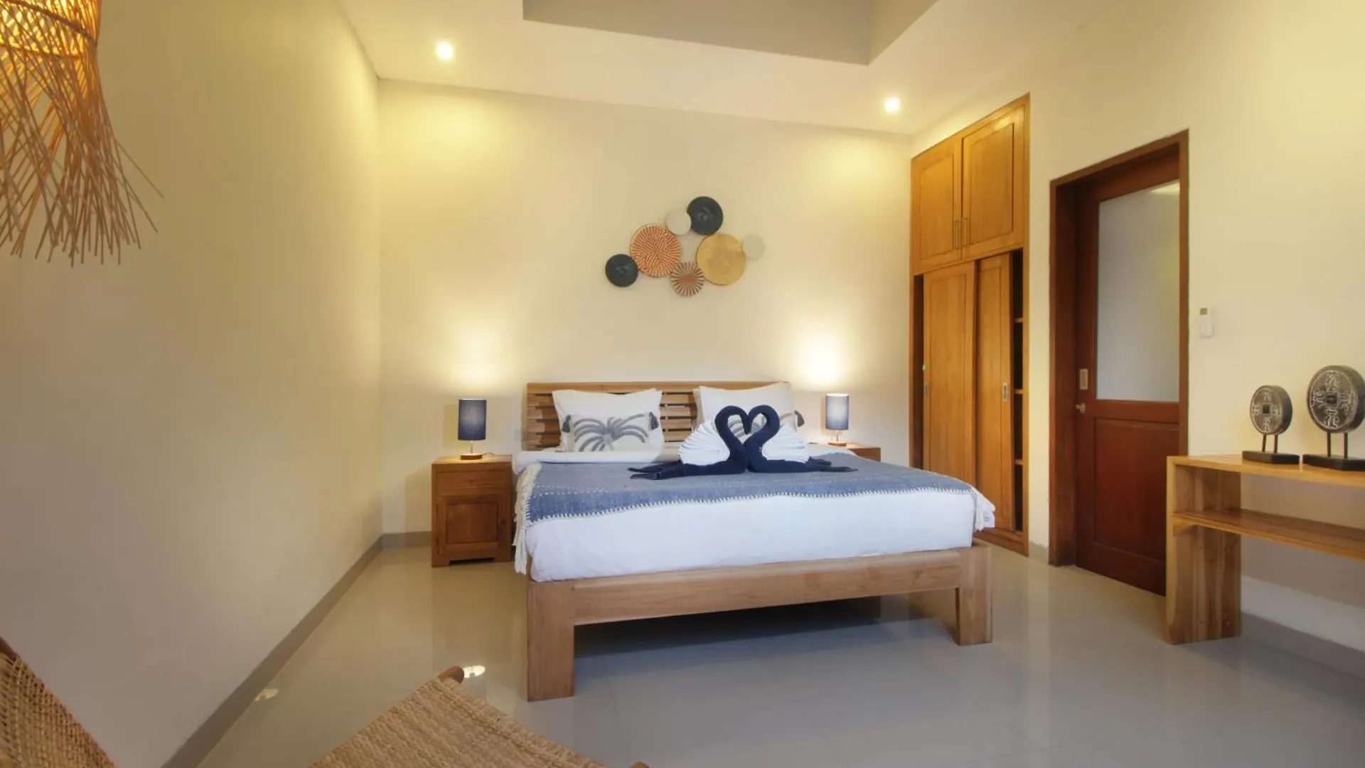 3Bedroom Tropical Villa Zya Seminyak 0*, Seminyak (Bali)